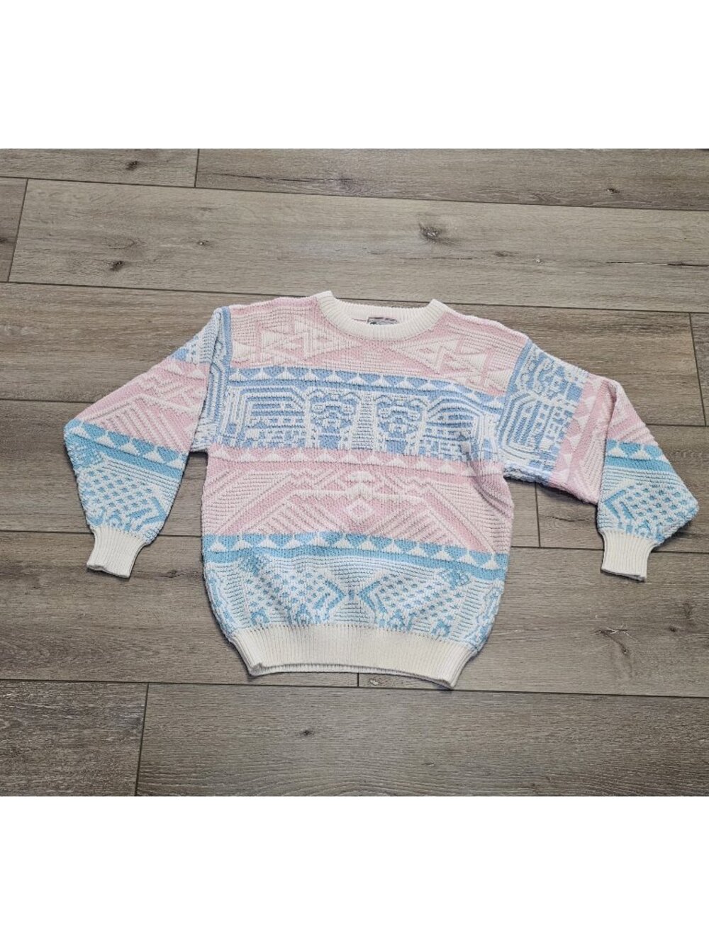 Vintage Organically Grown Size Small  Pink And Blue Pastel Sweater Acrylic